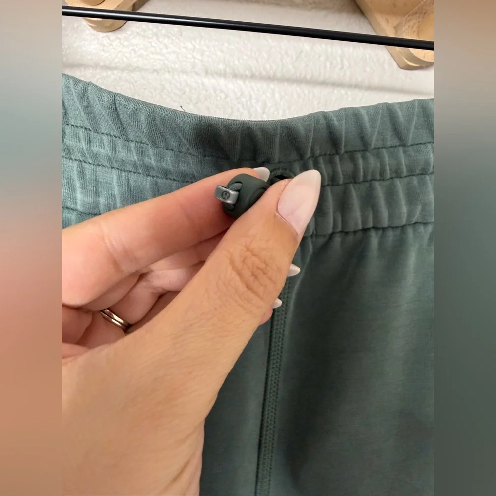 Lululemon Softstreme High-Rise Pant Regular Dark Forest Sz 12